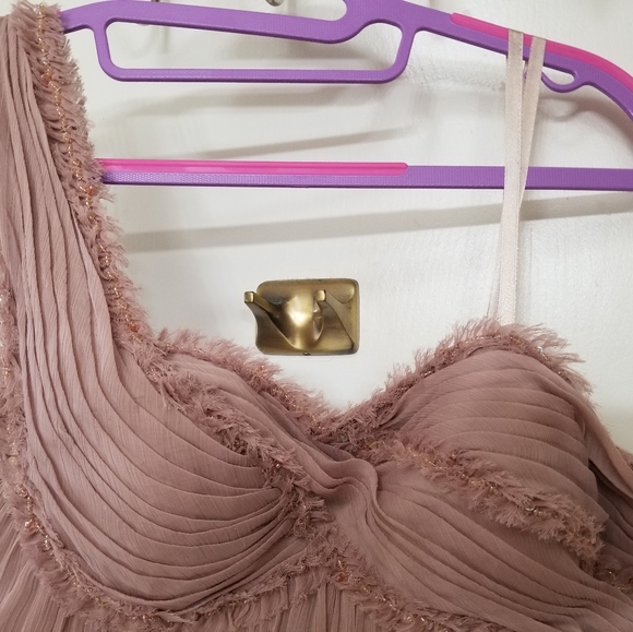 Adrianna Papell mauve one shoulder gown - Picture 5 of 16